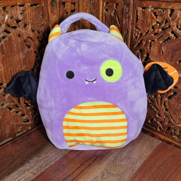 Squishmallows Blaze Bat Monster Halloween Treat Pail,Purse - Picture 1 of 10